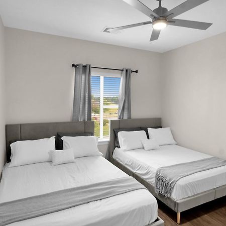 Spacious Castle W Gym Pool Free Parking I Walk To Dowtown N Broadway Nashville Buitenkant foto
