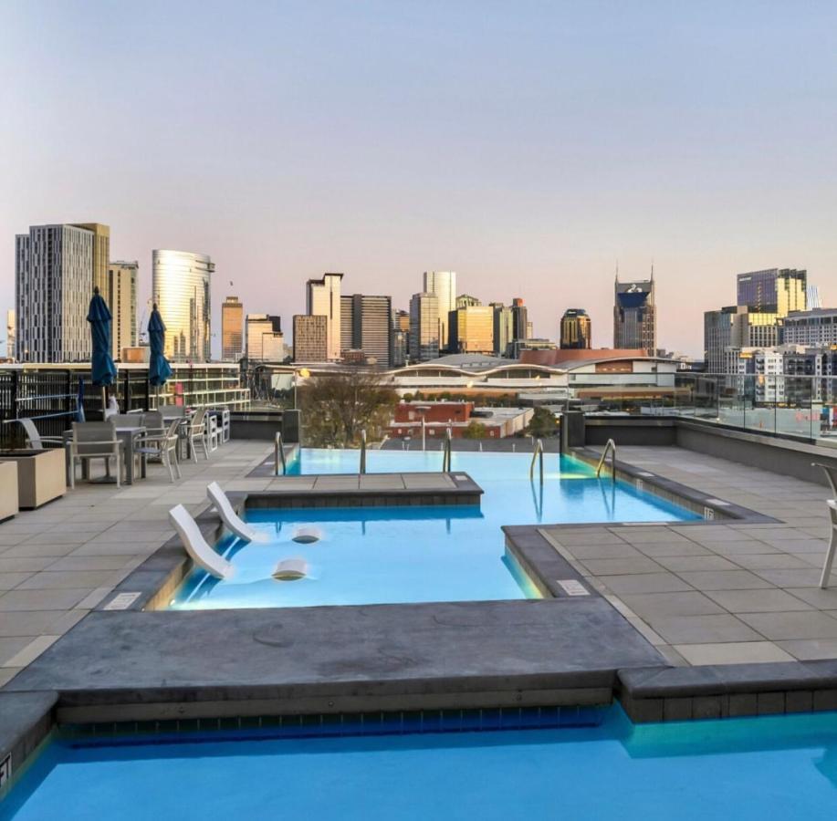 Spacious Castle W Gym Pool Free Parking I Walk To Dowtown N Broadway Nashville Buitenkant foto